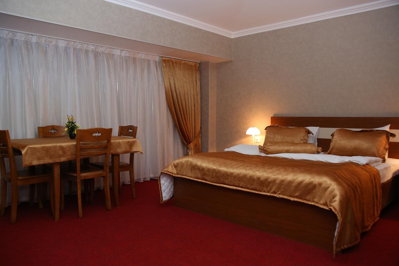 Riva Hotel Baku Exterior foto